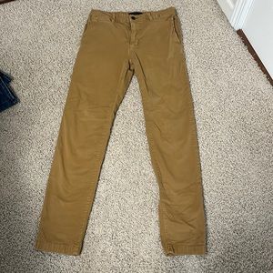 Mens American Eagle khaki pants size 29x32.